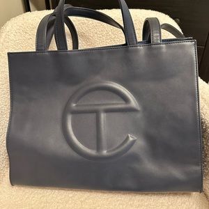 Authentic Telfar medium shopper bag navy